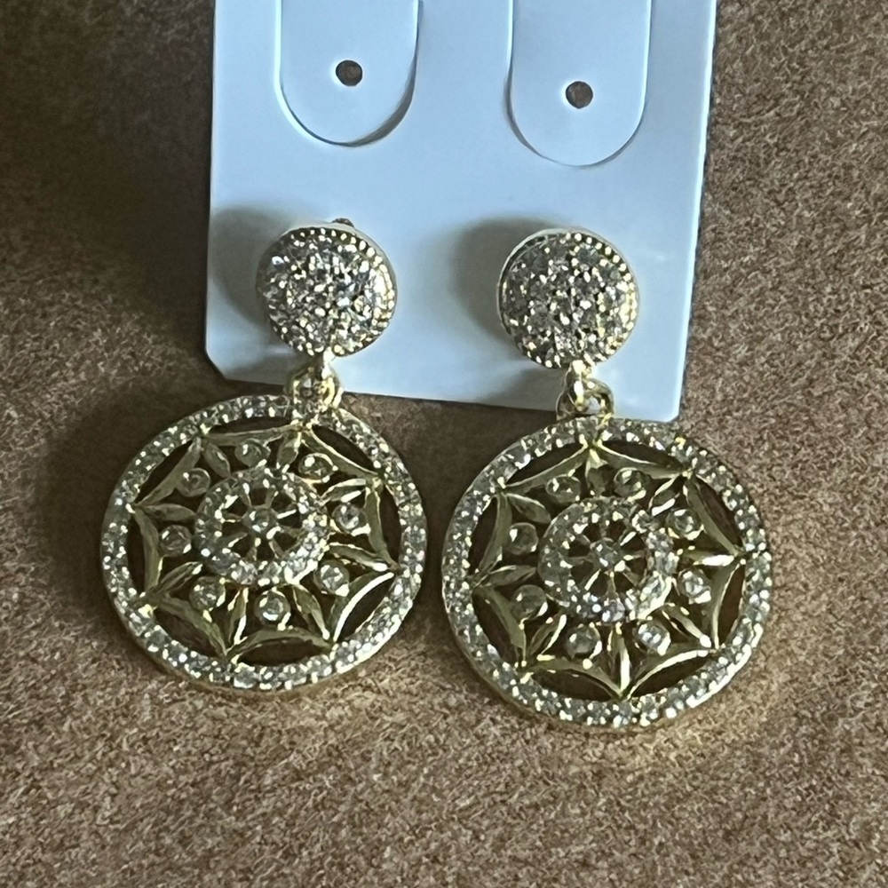 Pretty Bird 14k Gold Plated Earrings Medallion